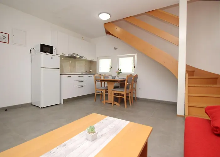 דירה Corinthia 1 By Interhome *
