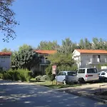 Corinthia 1 By Interhome Apartmán *
